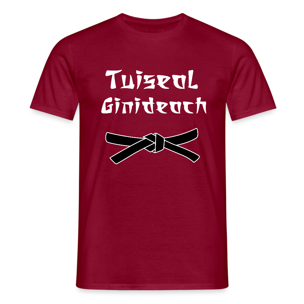 Tuiseal Ginideach Black Belt - brick red